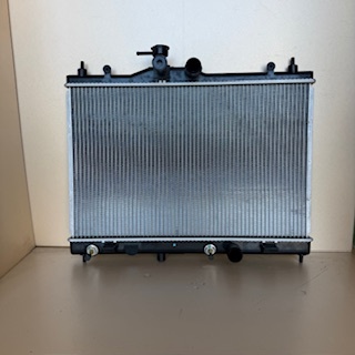 ラジエーター 新品 キューブ NZ12 ラジエター 即納 ラジエター 21460-1FA0A拍卖
