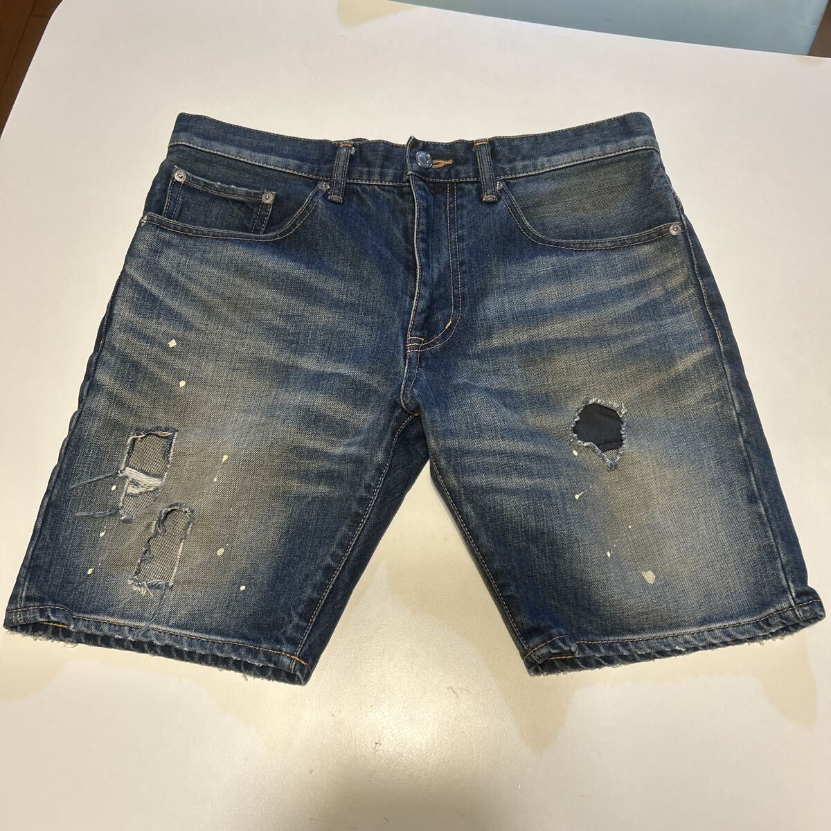 SWAGGER スワッガー ダメージ加工 ペンキ飛び デニムショートパンツ サイズ30 状態良し拍卖