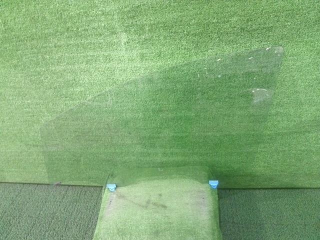 ノート DAA-HE12 左 前 フロント ドアガラス E-POWER X ブラックアロー HR12DE XBJ 80301-5WH0B拍卖