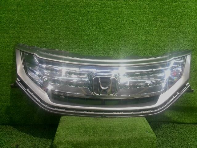 フリード DAA-GP3 ラジエターグリル ラジエータグリル ハイブリッド 6人 LEA-MF6 NH624P 71120-SWP-003拍卖