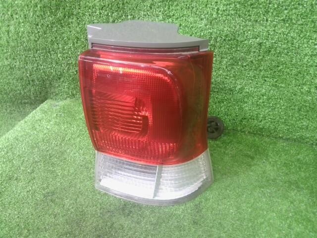 タント DBA-L375S L385 右 テール ランプ ライト Xリミテッド KF-VE S28 81550-B2240拍卖