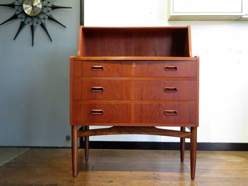 ☆北欧ヴィンテージ・デンマーク・チーク・ビューローデスク・解体・削り直しメンテ済み/検索ウェグナー・ク リスチャンセン・モーエンセン拍卖