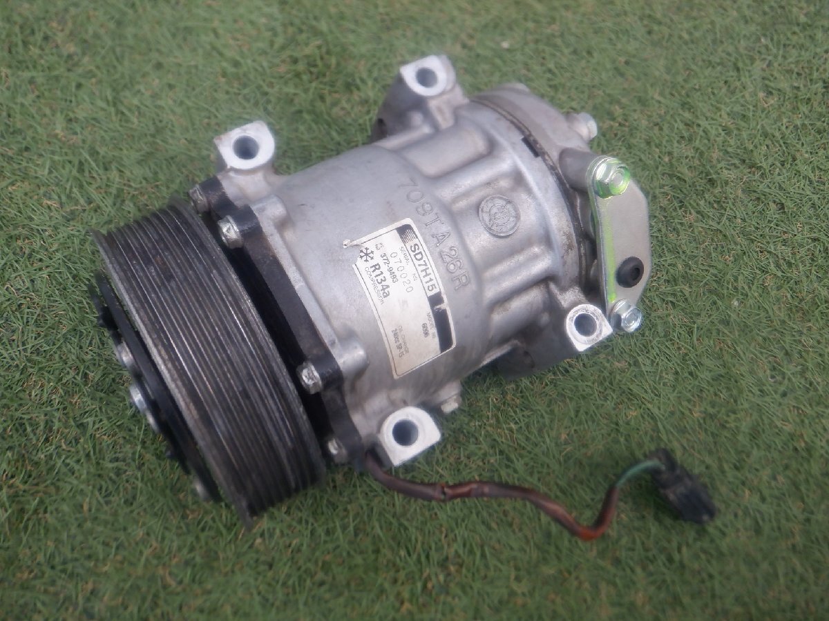 CAT 重機 キャタピラー 372-9493 A/C エアコン コンプレッサー m-25-8-84拍卖