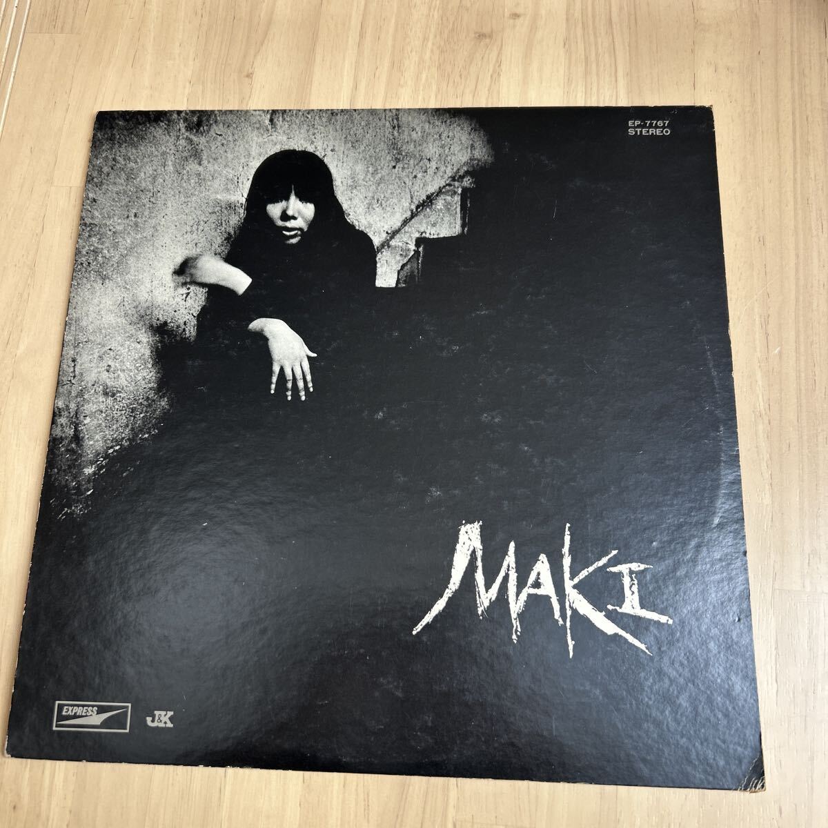 LPレコード浅川マキのデビューアルバムである『浅川マキの世界』のレコード 浅川マキの世界 浅川マキ 国内盤 山木幸三郎 MAKI拍卖
