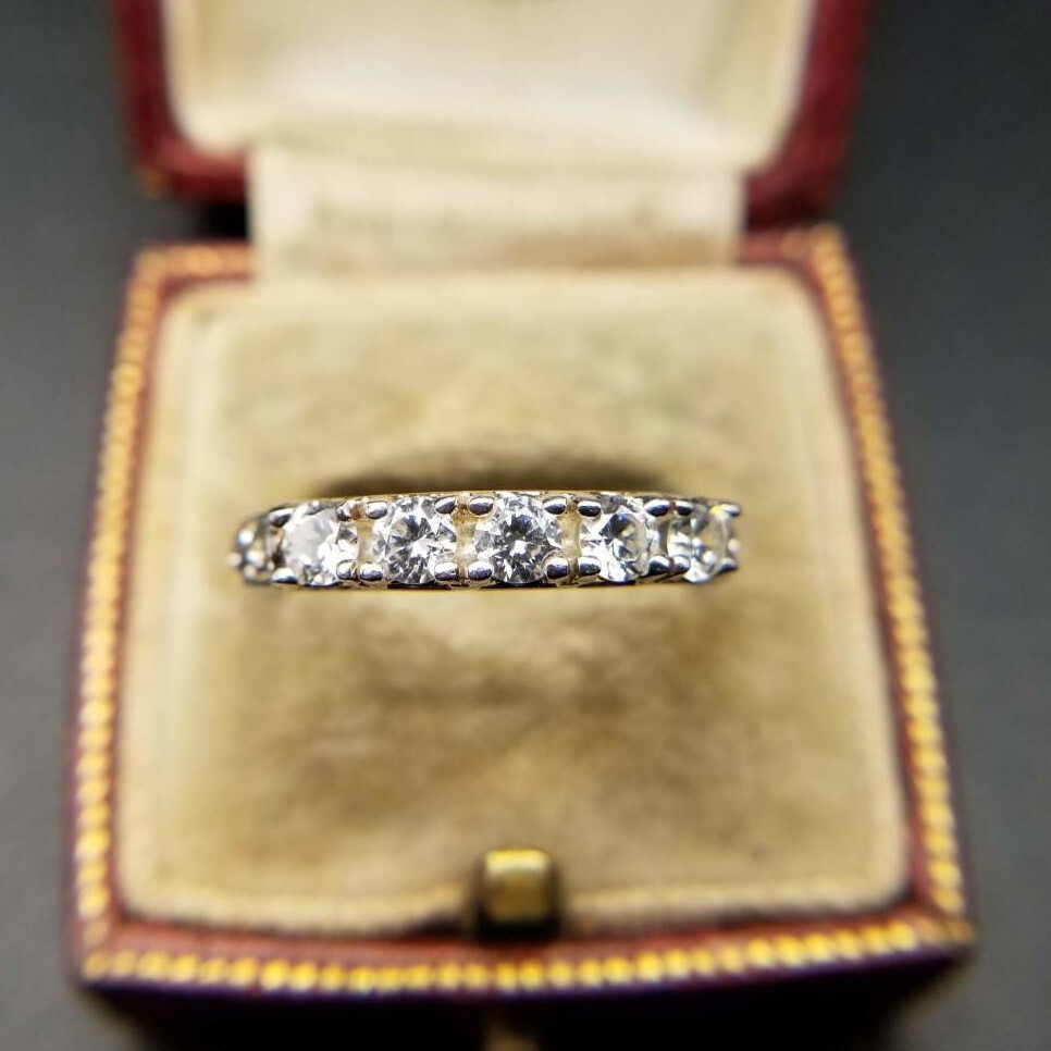 キュービックジルコニア 5石 煌めき ヴィンテージ リング シルバープレート 指輪 定番 上品 大きいサイズ Y20-A拍卖