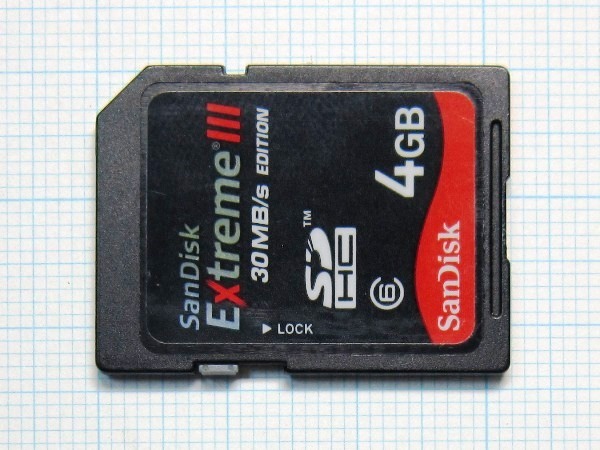 ★SanDisk SDHC メモリーカード 4GB 中古★送料85円・185円拍卖