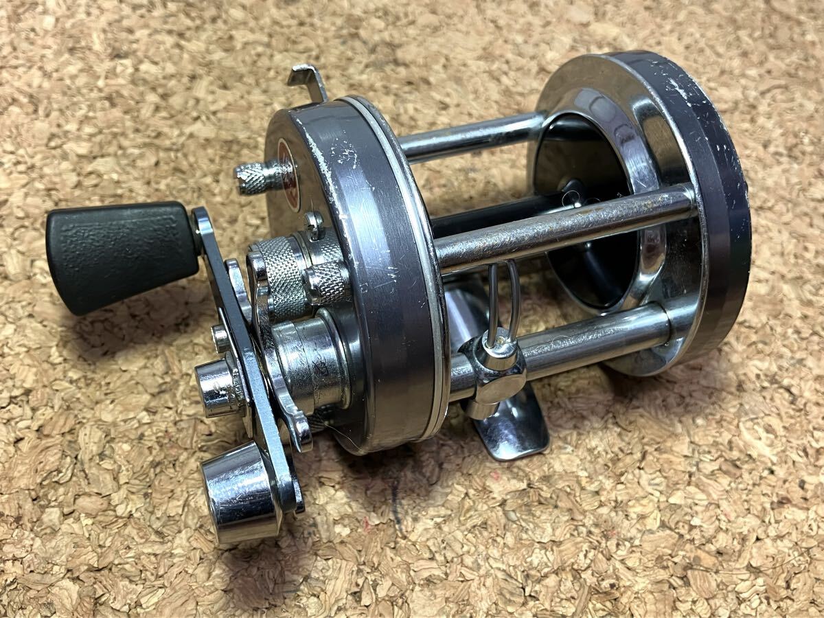 ★即決C!稀少 オールド アブ アンバサダー 6500C ブルーグレー 赤Hi 美品!フットNO 741002 ABU Ambassadeur ★拍卖