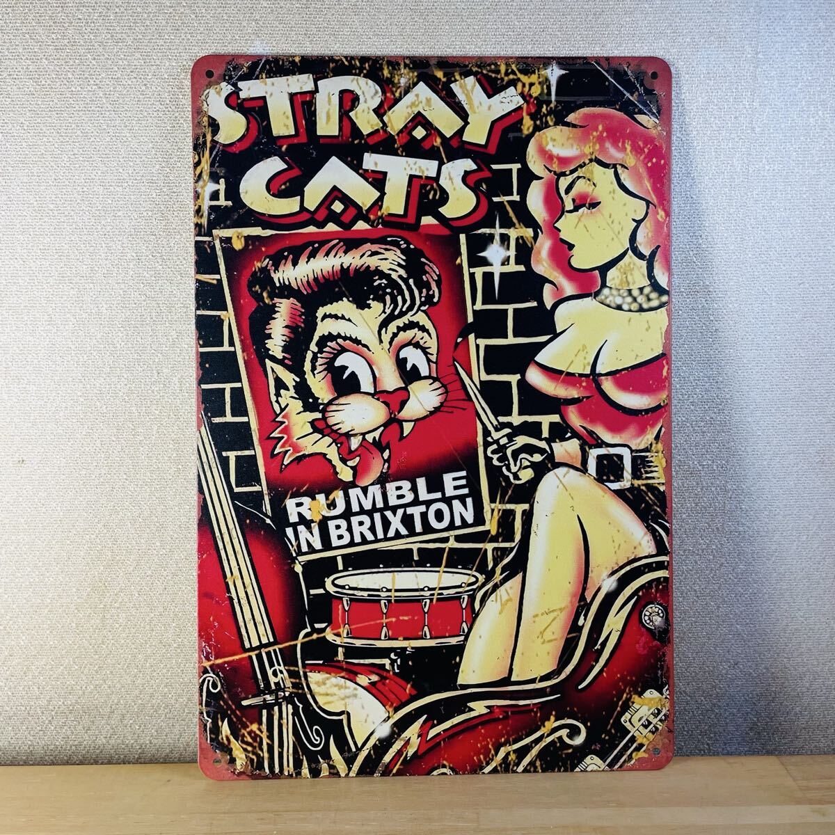 Stray Cats ストレイキャッツ Brian Setzer ブライアンセッツァー プレート 壁掛け看板 ディスプレイ バンド ブリキ インテリア ロカビリー拍卖