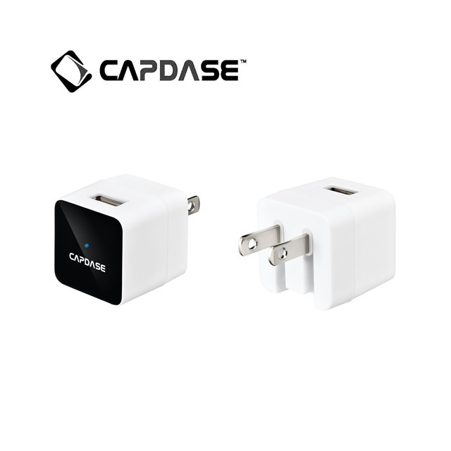 即決・送料込)【コンパクトサイズの充電器】CAPDASE USB Power Adapter Atom White (PSE マーク付き)拍卖