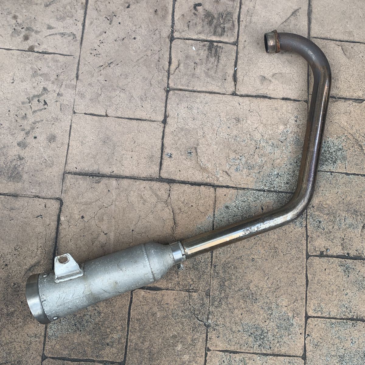 中古品 ヤマハSR400/500 スーパートラップ 4インチフルエキ マフラー リペアレストア1JRRH01Jトラッカーカスタム拍卖