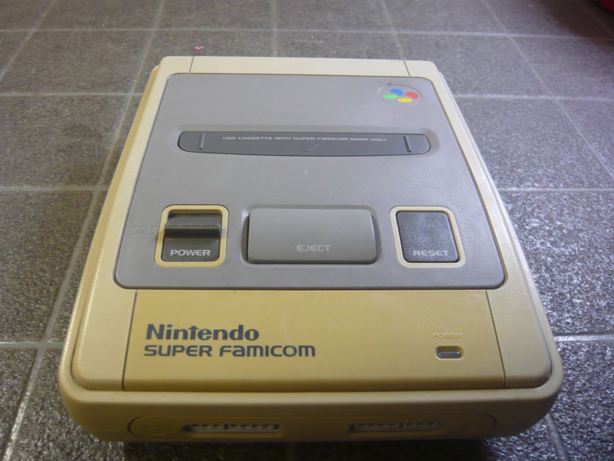 HH240 Nintendo/任天堂 スーパーファミコン 本体 HVC-002 ゲーム/60拍卖