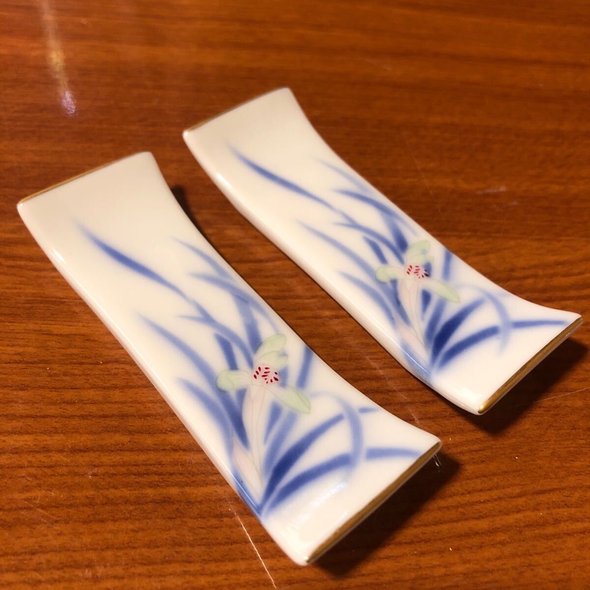 〈送料無料〉深川製磁 箸置き 蘭 洋蘭 金彩 カトラリーレスト ナイフレスト スプーンレスト 深川 はしおき 深川製拍卖