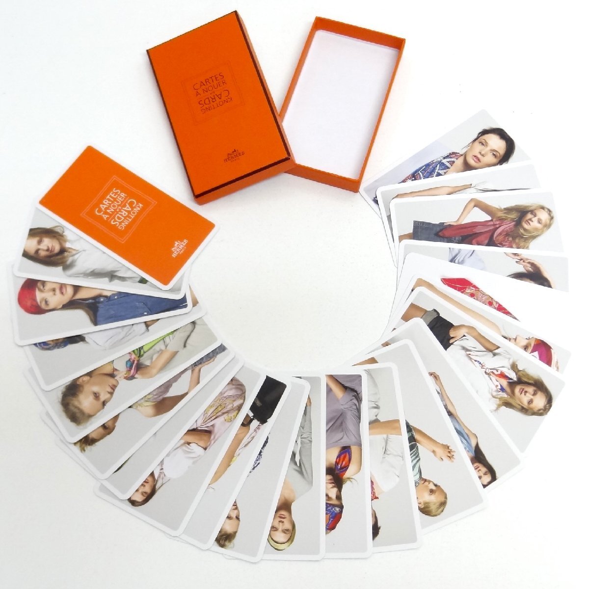 非売品 HERMES エルメス スカーフ巻き方説明書カード アレンジカード 22枚 CARTES A NOUER KNOTTING CARDS ②☆P拍卖