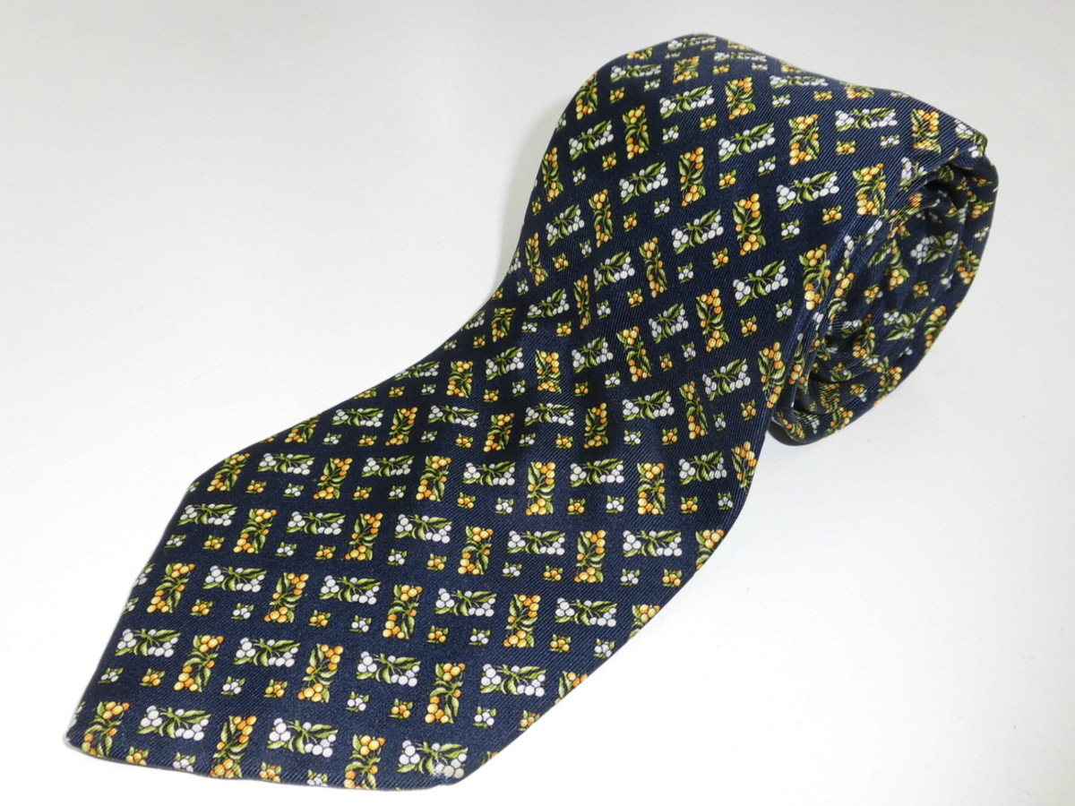 サルヴァトーレ フェラガモ ネクタイ 紺 ネイビー 果実 総柄 SILK 100% Made In ITALY Salvatore Ferragamo ☆●P拍卖