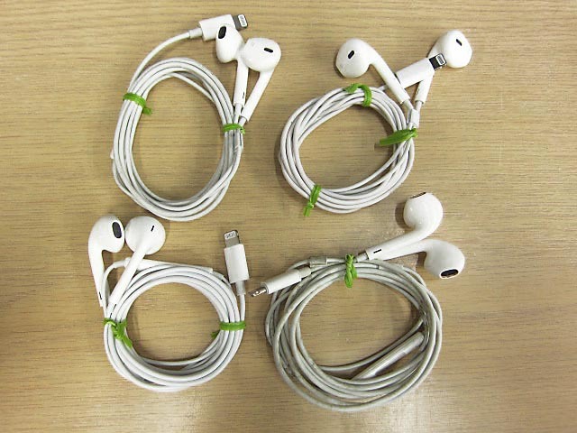 Apple アップル イヤホン 純正 ライトニング 4点まとめ拍卖