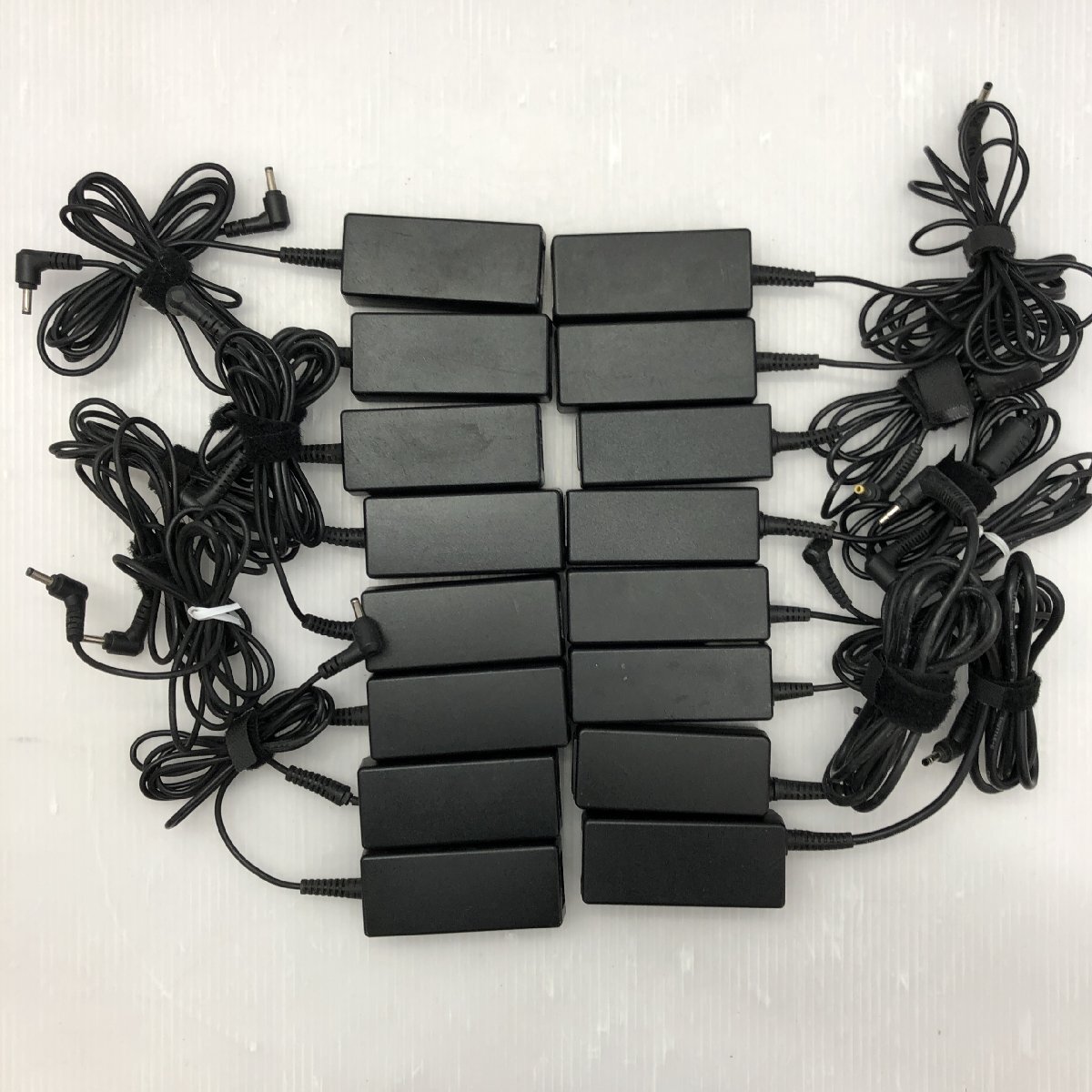 HP ACアダプター 19V 1.58A 16個セット HSTNN-CA18・PPP018H・HSTNN-LA18・VP-030ADU00-000・PPP018L T019521拍卖