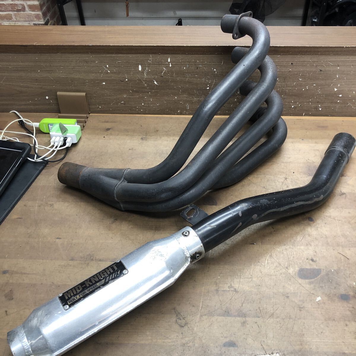 ● ゼファーX ZR400C−351〜外し MID-KNIGHT フルエキマフラー 凹みあり拍卖