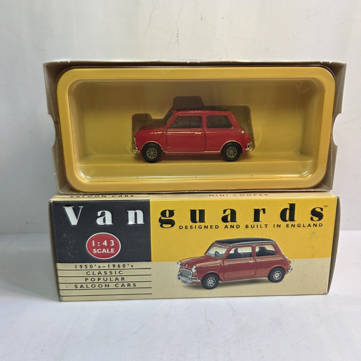 Vanguards バンガード 1/43 「 MINI COOPER クロ/アカ」 ミニ クーパー 新品未使用 イギリス製 A605拍卖