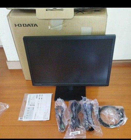 メーカー整備品 IO DATA LCD-AH191EDB(ブラック) 18.5型ワイド液晶ディスプレイ 拍卖