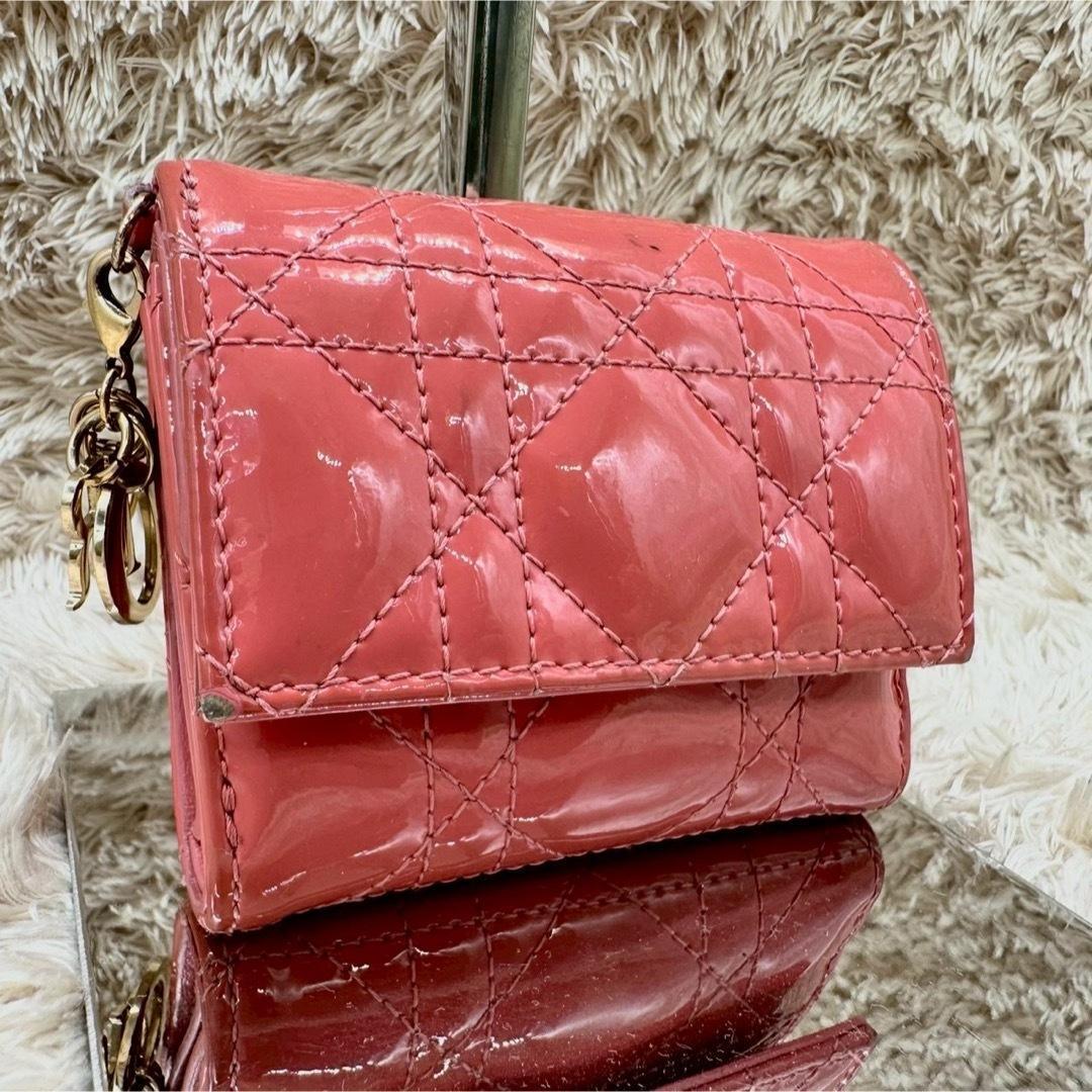 【美品】Christian Dior クリスチャンディオール 三つ折り財布 ピンク カナージュ パテント レディース コンパクトウォレット レザー 本革拍卖
