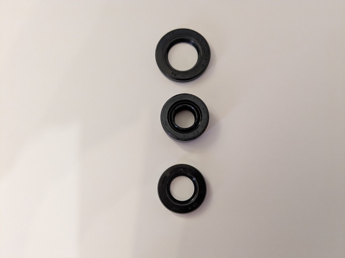 【日本製】スーパーカブ エンジンのオイルシール3点 モンキー エイプ50拍卖