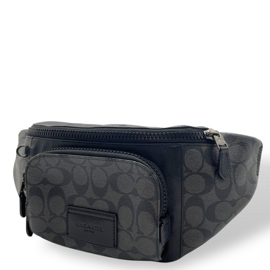 美品 COACH ボディバッグ PVCレザー ブラック シグネチャー 斜め掛け拍卖