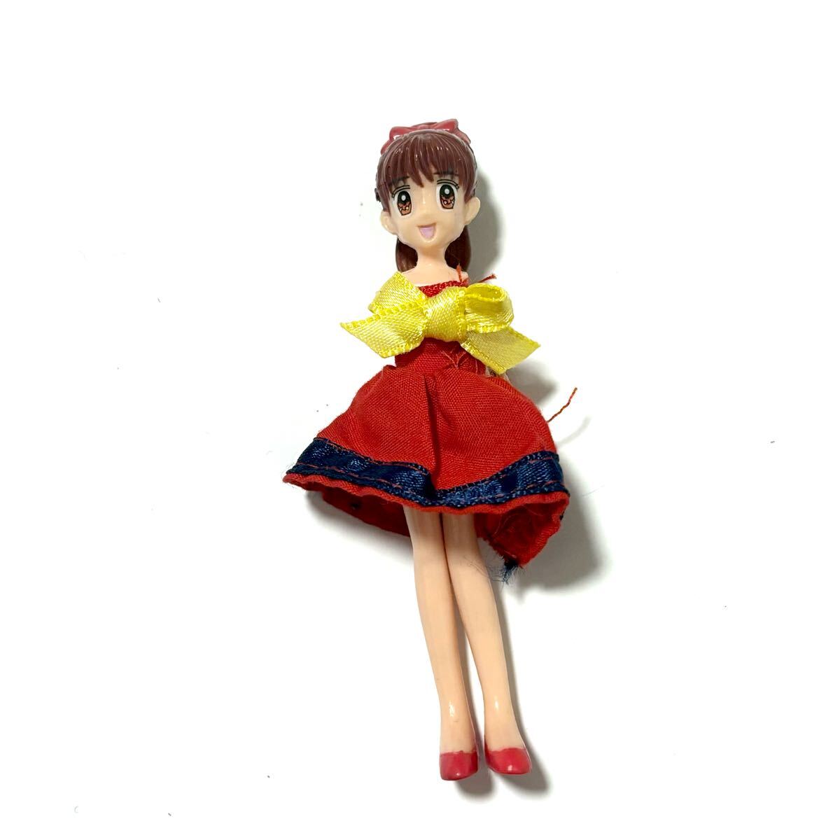 こどものおもちゃ カバヤ 紗南コレクション 倉田紗南フィギュア 赤ドレス 平成レトロ 当時物 着せ替え人形 おまけ kabaya拍卖