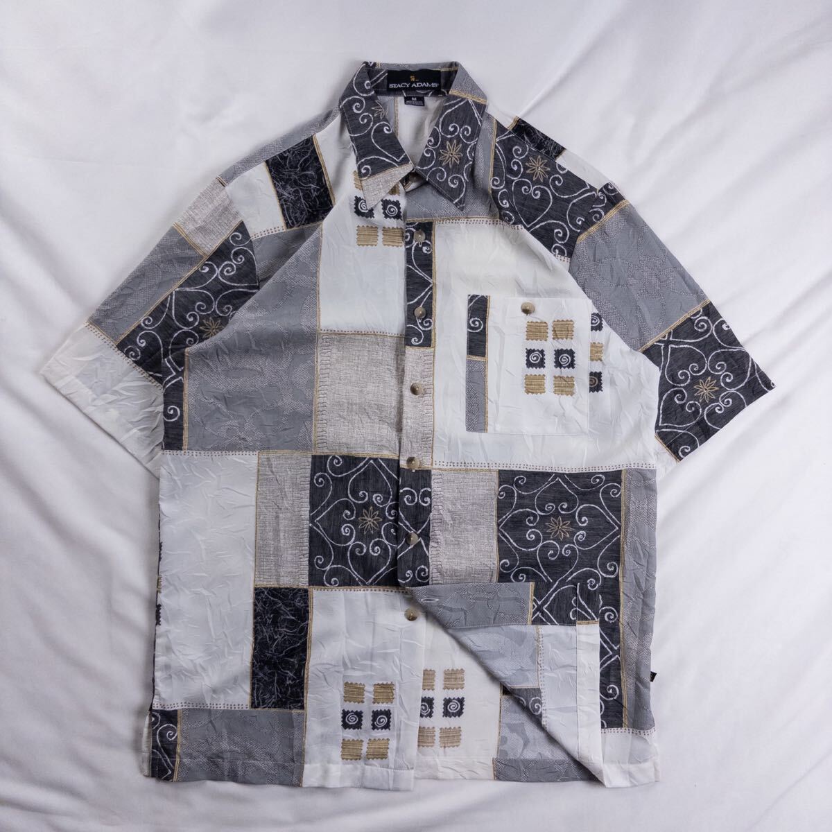 US Vintage ボリビア製 90s STACY ADAMS パッチワーク風 リーフ 花柄 ボタニカル アート ブロック クレイジーパターン レトロ 総柄シャツ拍卖