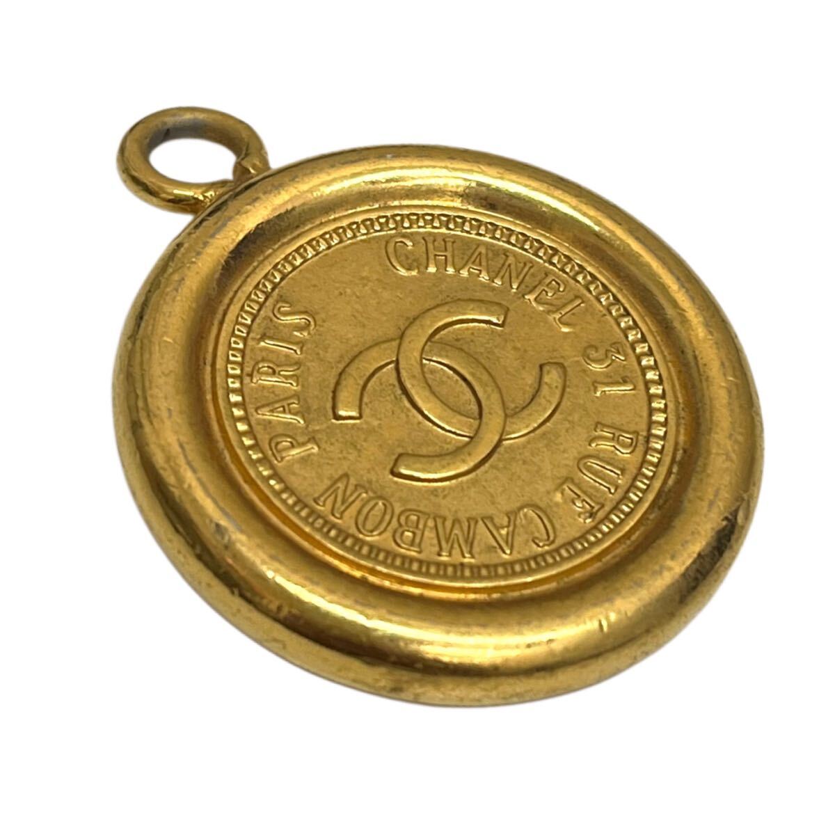 CHANEL 31 RUE CANBON シャネル カンボン コイン ココマークチャーム ゴールドカラー ヴィンテージ拍卖