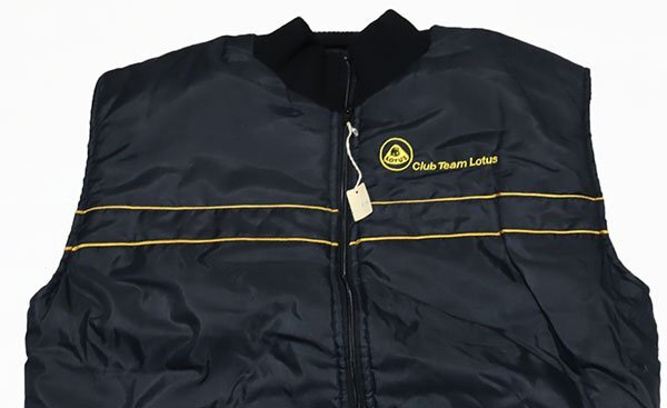 VE10クラブ チーム ロータスCLUB TEAM LOTUS吊り下げタグ付き未使用イギリス製ナイロンベスト80-90’Sビンテージ44ビッグサイズ黒系F1フォ拍卖