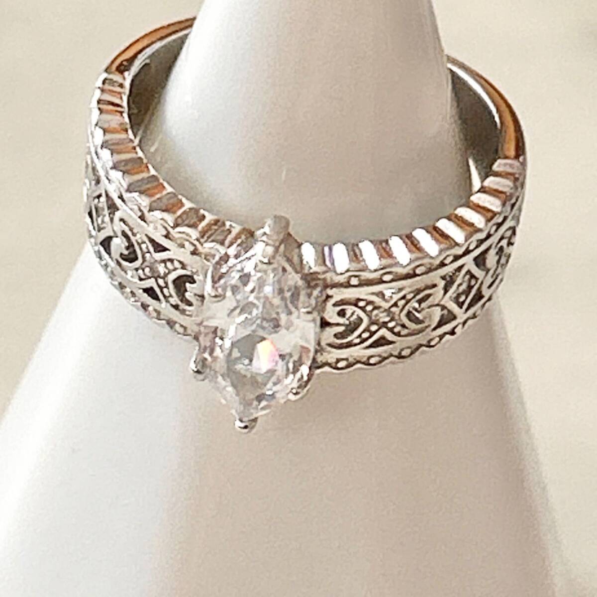 シルバー925 デザインリング 指輪 クリアストーン ジルコニア 11号拍卖