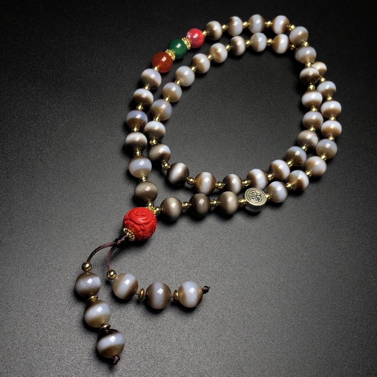 TM8#6243【3.1】人間国宝 中国骨董 和田玉 玉石 印章 彫刻品【瑪瑙の玉で編んだ首飾りです】 時代物 本物 珍品旧蔵 伝世家珍拍卖