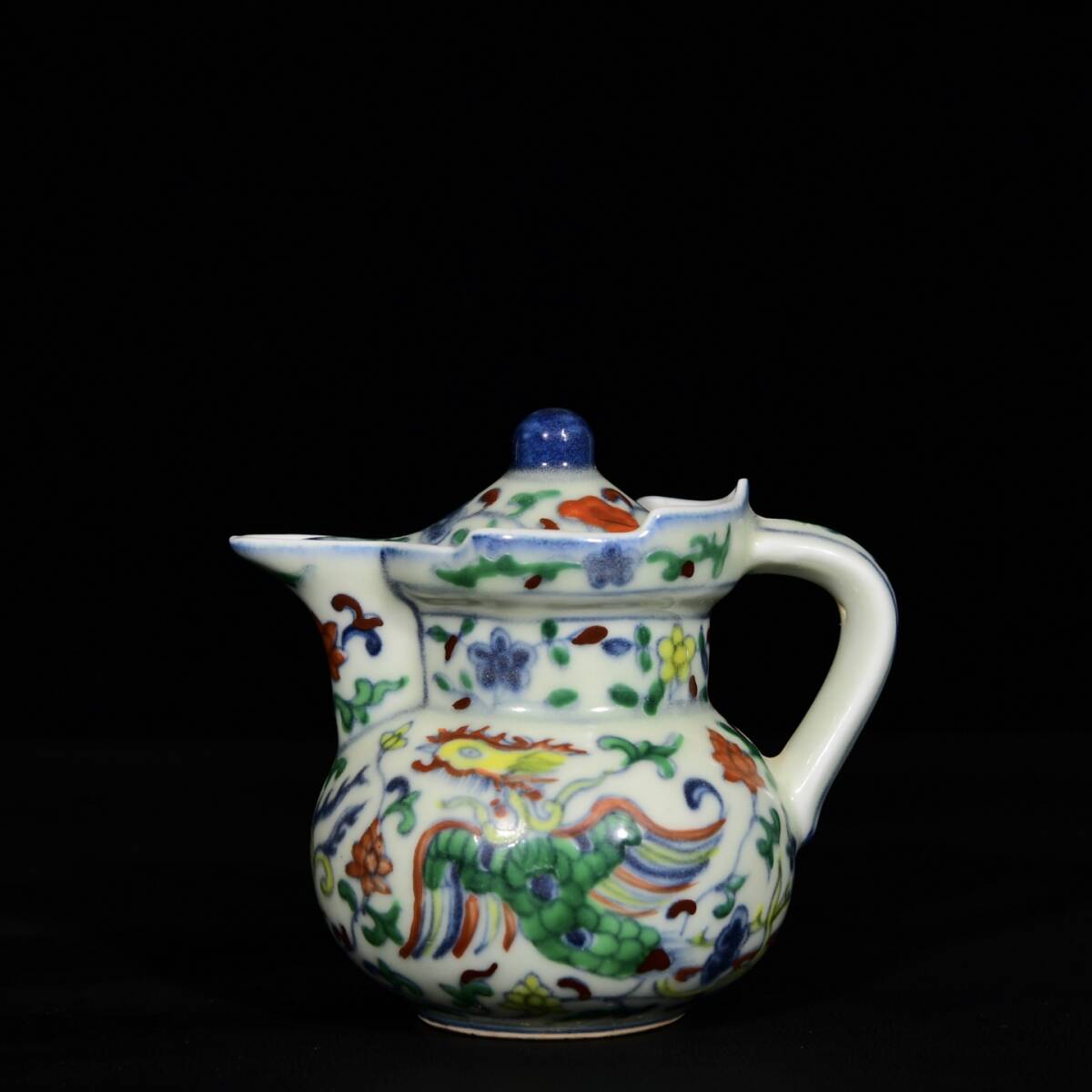 TM8#6920【3.1】中国骨董 人間国宝 磁器【明成化斗彩鳳紋僧帽壺】工芸品 施釉陶 青花磁 陶芸 精美彫 置物 收藏品 拍卖