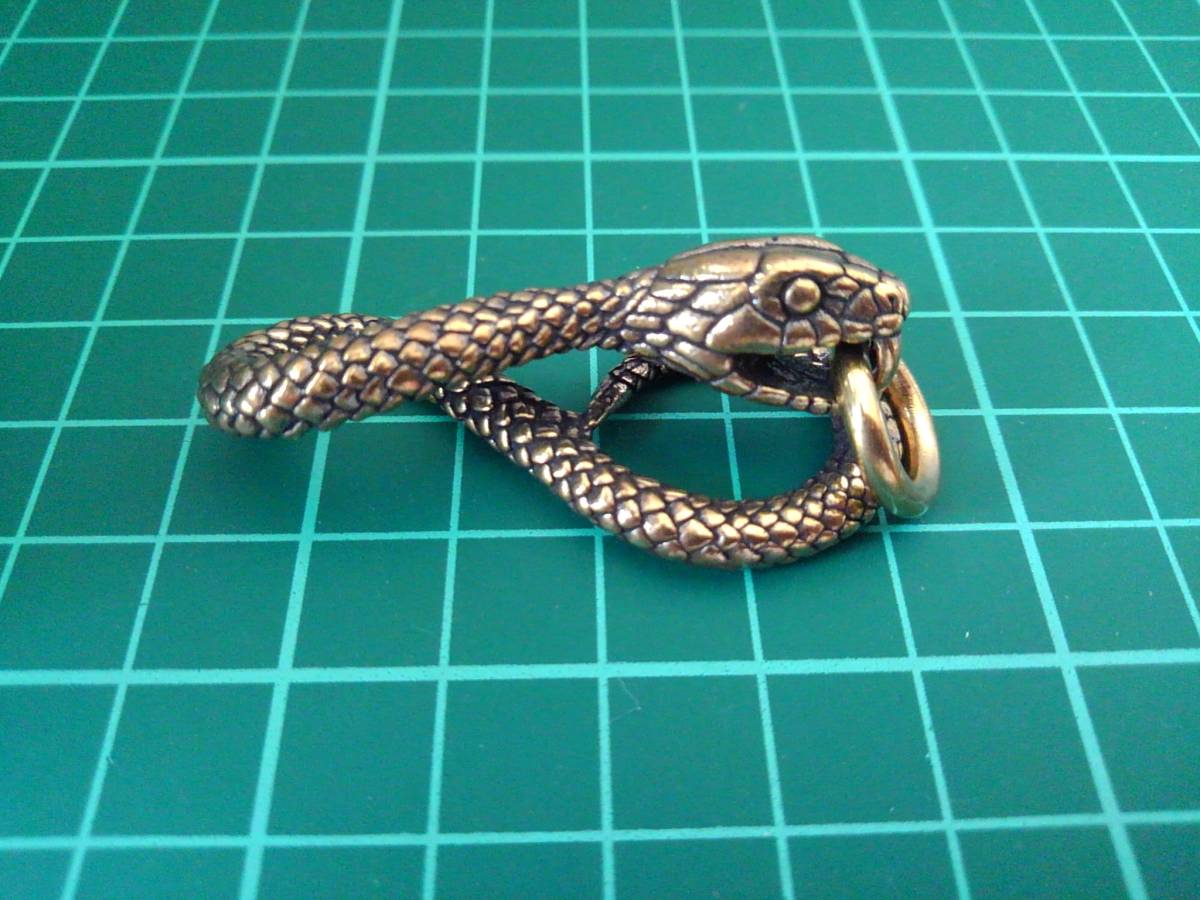 真鍮製 ヘビのフック 検) ワレットチェーン キーホルダー 鞄 小物 ドラゴン レザークラフト 手芸 ハンドメイド 頭蓋骨 蛇 自作 スネーク拍卖