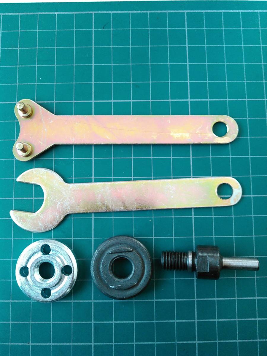 6mm軸カップリング フランジセット 検)グラインダー 砥石 研磨 切断 水晶 天然石 自作 右ネジ ベビー サンダー 旋盤 金属加工 100mm拍卖