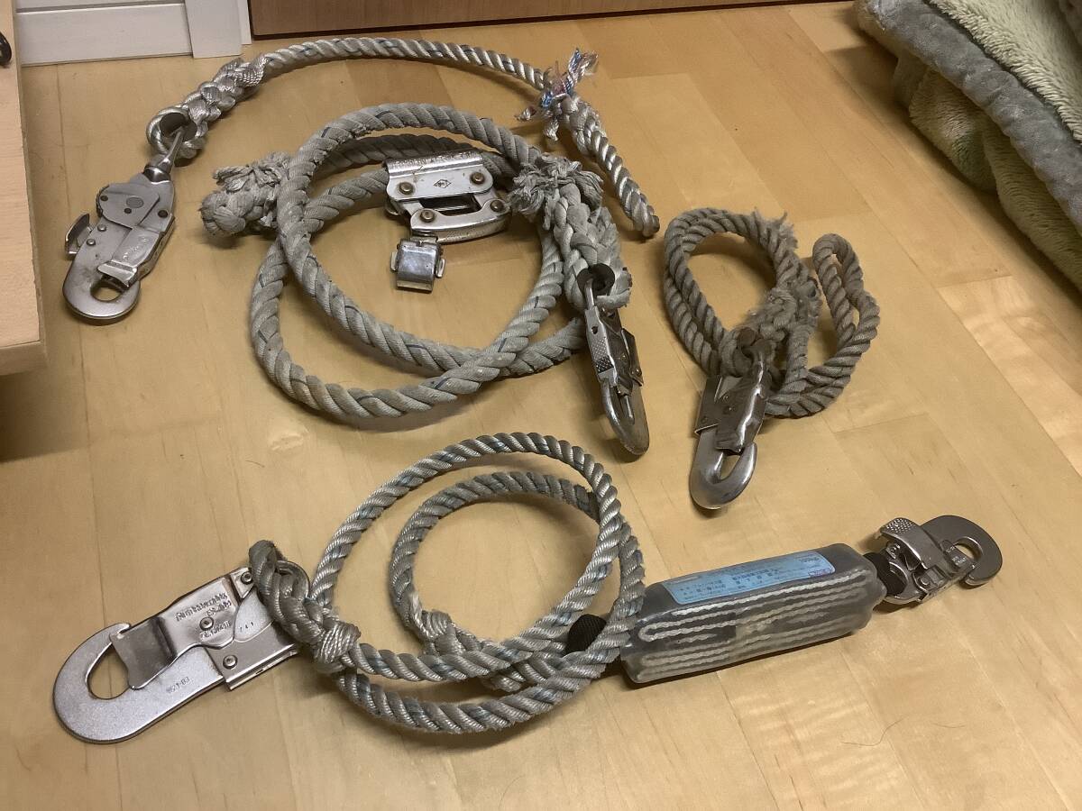 柱上作業用安全帯 合金鋼フック 工事・送電線工事・配電線工事等の作業現場で ワーク ワークポジショニング用ロープ 拍卖