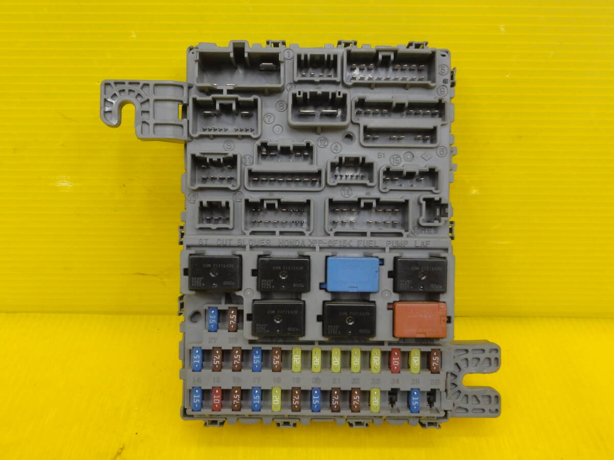 ☆平成16年車 ホンダ JB5 ライフ 室内 ヒューズボックス 純正 走行54503km☆F30436 m拍卖