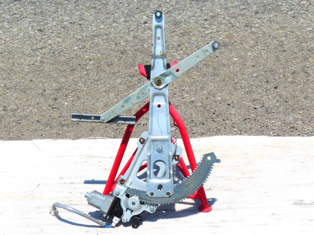 H23 EBD-TT2 TT1 後期 サンバー トラック SAMBAR 4WD 5F EN07 純正 助手席 左側ドア パワーウインドー モーター レギュレーター / 113210km拍卖