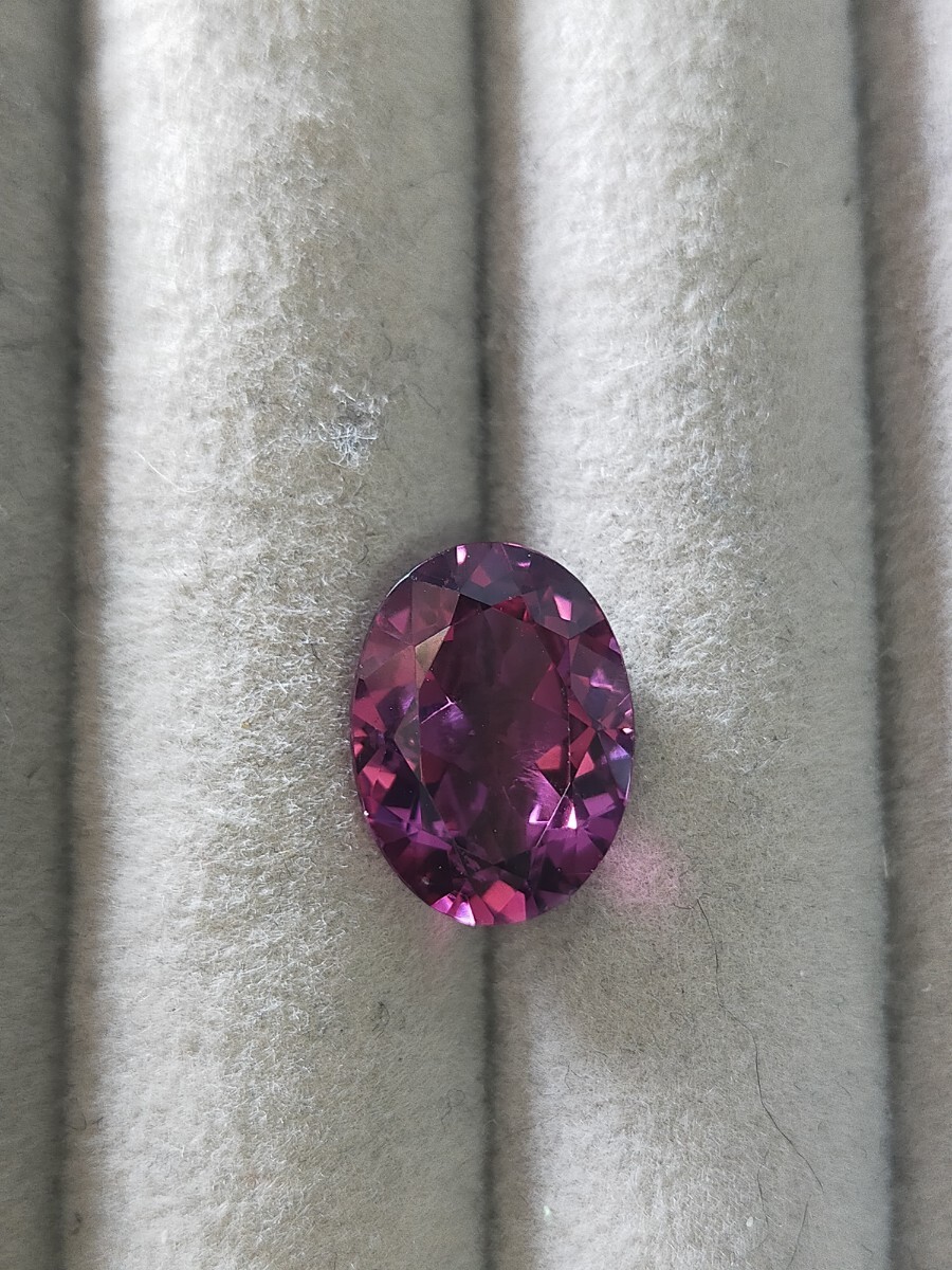 大粒 天然 ロードライトガーネット 5.007ct グレープガーネット オーバル ルース natural garnet rhodolite garnet 5カラット 5ct 照り◎拍卖