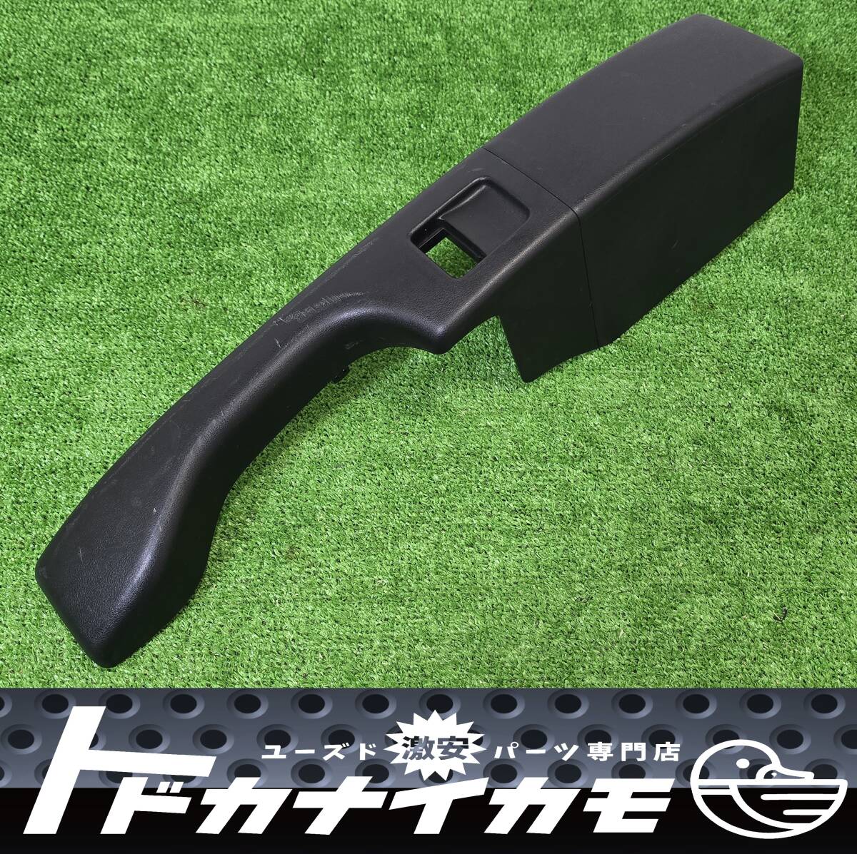 ★送料無料★ トヨタ純正 AGH30/AGH35/AYH30/GGH30/GGH35 アルファード/ヴェルファイア 71865-58050/71878-58060 リア 内装 パネル 右 e-2拍卖