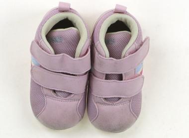 アシックス Asics スニーカー 靴13cm~ 女の子 子供服 ベビー服 キッズ拍卖
