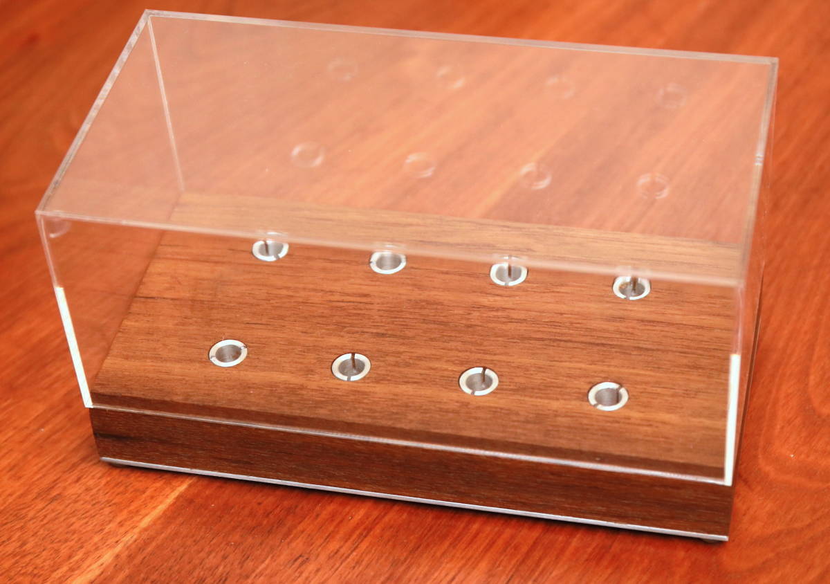 ●カートリッジキーパー・チーク無垢材で製作・カートリッジ8本収納●新品未使用●拍卖