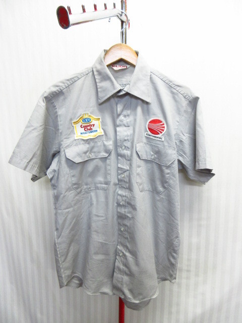 USA製 LION 70sヴィンテージ ワークシャツ メンズUS M Lサイズ グレー ワッペン付きデザイン半袖シャツ 襟付き半袖カットソー 08081拍卖