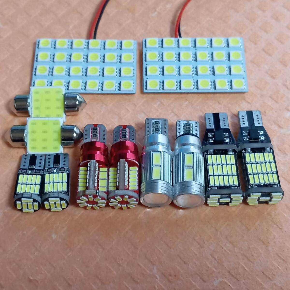 ステップワゴン RK1/2 超爆光!T10 LED ルームランプ バックランプ 車幅灯 ナンバー灯 12点セット ホワイト ホンダ /45/57/10/26/s24/t31拍卖