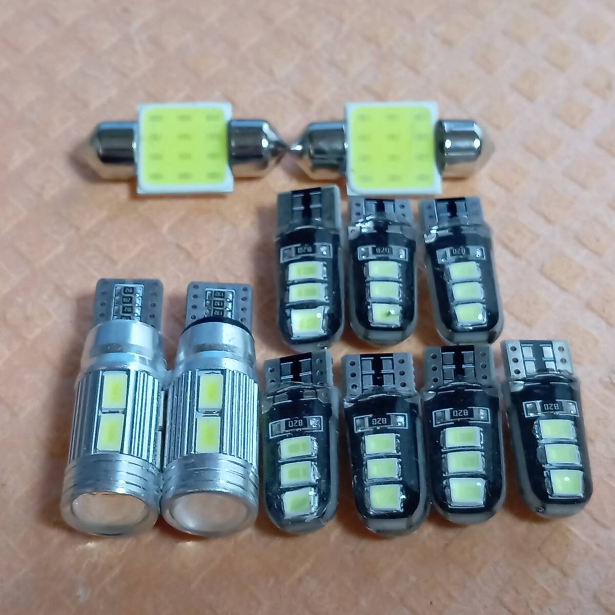 L375/385S タントカスタム 超爆光! T10 LED ルームランプ 11個セット ダイハツ /10/6/t31拍卖