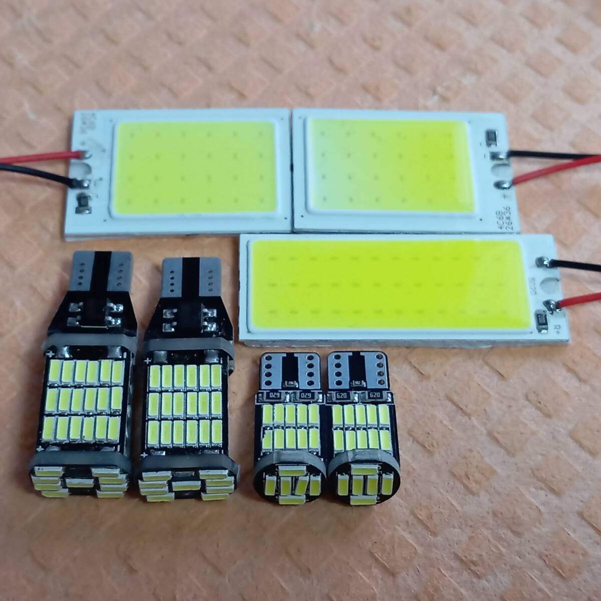 LA900S LA910S タフト T10 LED ルームランプ バックランプ ナンバー灯 7個セット 超爆光! ホワイト ダイハツ /c24/c36/45/26拍卖