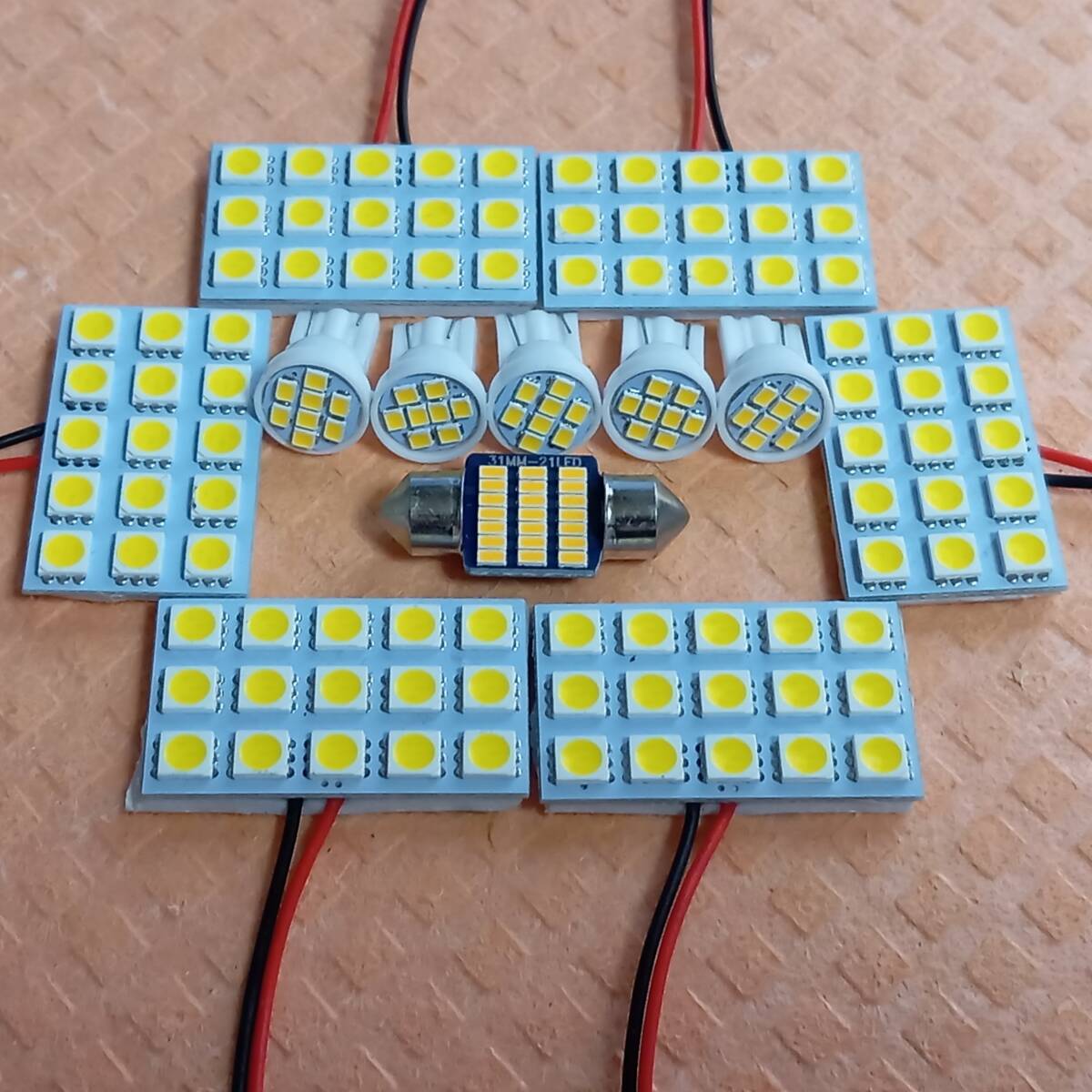 50系 エスティマ 全年式適合 電球色 ウォームホワイト 暖色 T10 LED ルームランプ 12個セット トヨタ GSR/ACR50/AHR20 /d5/d31/d15拍卖