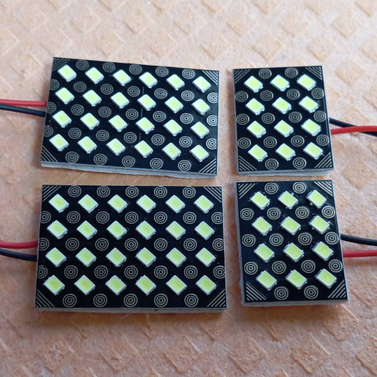 BRG BRM BR9 レガシィツーリングワゴン(レガシー) 超爆光! T10 LED ルームランプ 4個セット ホワイト スバル /s24/s12拍卖