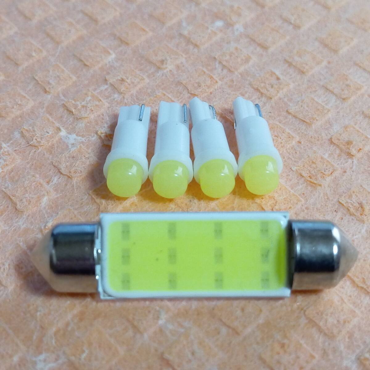 ボルボ MB/MD V40 2代目 超爆光!T10 LED ルームランプ 5点セット キャンセラー内蔵 ホワイト /t5/t42拍卖