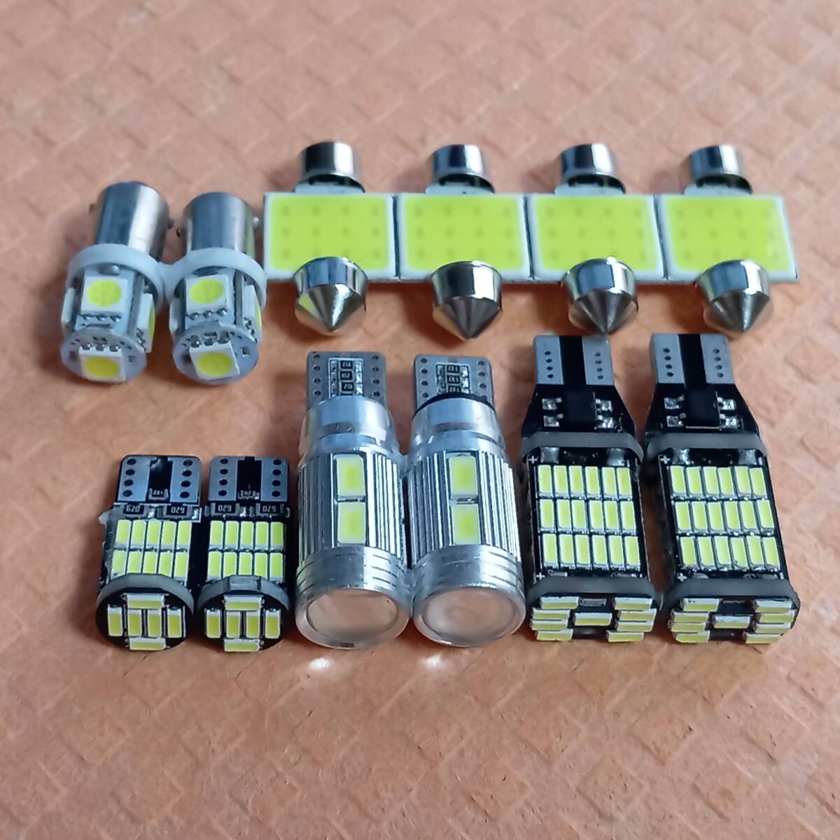 200系 ハイエースワゴン 4型 5型 6型 7型 GL10人乗り 超爆光! T10 LED ルームランプ バックランプ 12個セット ホワイト /45/10/26/t31/b9拍卖